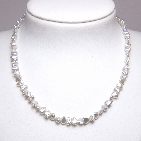 アコヤ真珠 ケシ ネックレス