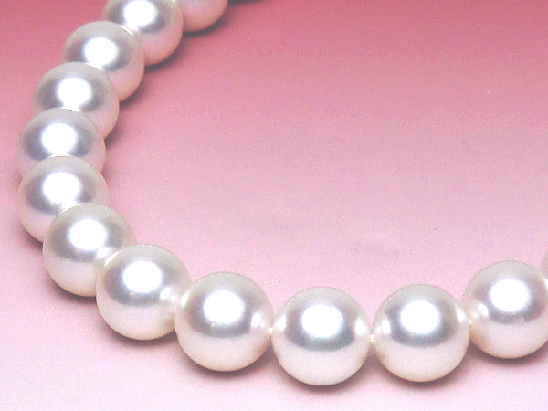 【オーロラ花珠】アコヤ真珠ネックレス(8.5～8.0ミリ/オーロラ花珠鑑別書付き)