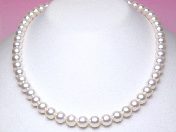 アコヤ真珠ネックレス（8.0～7.5ミリ）