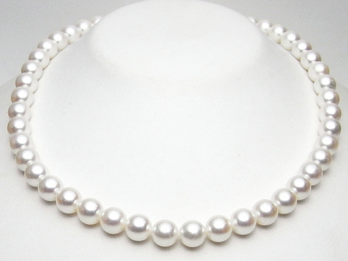 エレガント＆ゴージャスサイズ！アコヤ真珠ネックレス（9.0～8.5ミリ）：真珠専門エイチパールドットコム