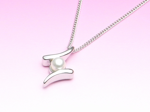 アコヤ真珠ペンダント