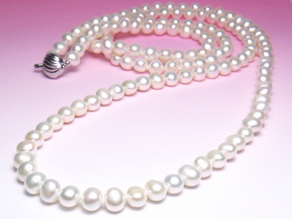 淡水真珠ロングネックレス（ホワイトカラー／ 8.0～7.0ミリ／120cm）