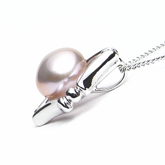 淡水真珠ペンダント（10mm）