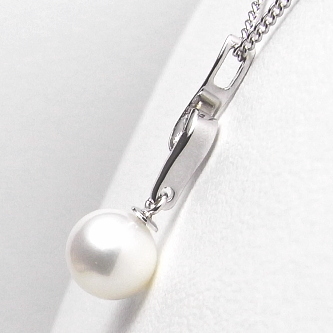 淡水真珠ペンダント（7mm）