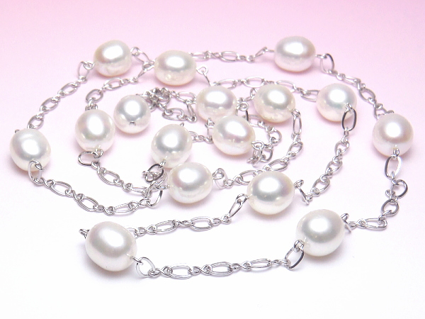 淡水真珠ロングステーションネックレス