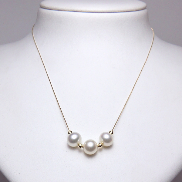 K10淡水真珠スルーネックレス（ホワイトカラー/8.5mm/3パール） 全体