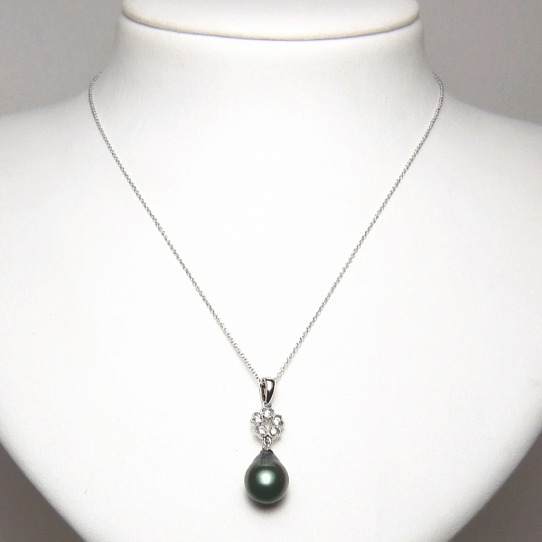 黒蝶真珠ペンダント