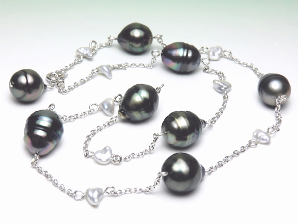黒蝶真珠＆アコヤケシ真珠ステーションネックレス